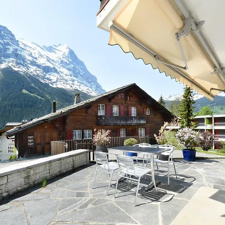 Eiger - Hotel apartamentowy 3*